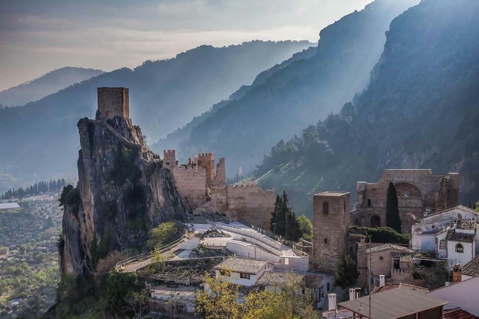 Mirador Castillo La Iruela كازورلا المظهر الخارجي الصورة